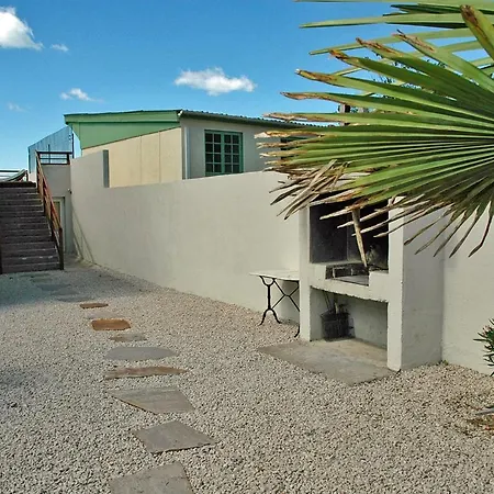 Le Cap D'agde Sleeps 9 Holiday home