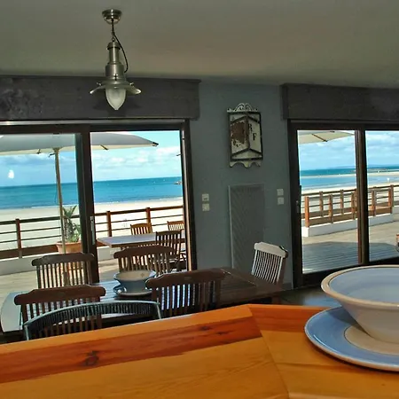 Le Cap D'agde Sleeps 9 Agde